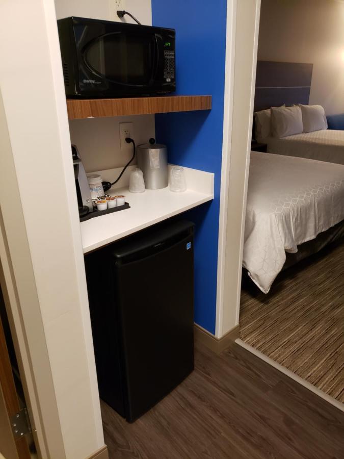 Holiday Inn Express & Suites - Savannah N - Port Wentworth By Ihg Exterior foto